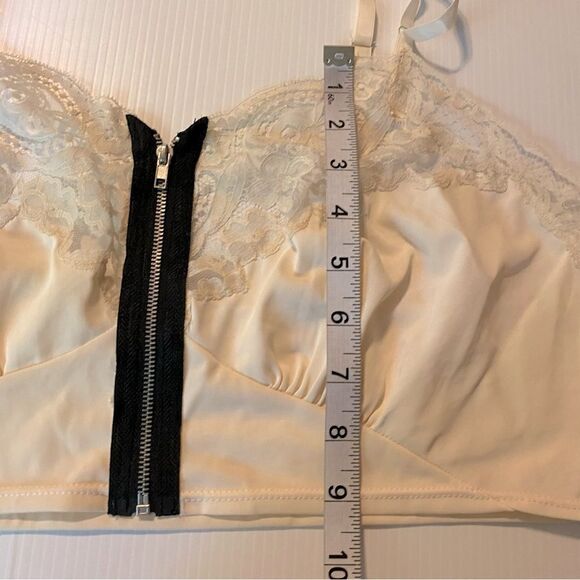URBAN OUTFITTERS URBAN RENEWAL front ZIP BUSTIER bralette crop top lingerie- M - Picture 4 of 8